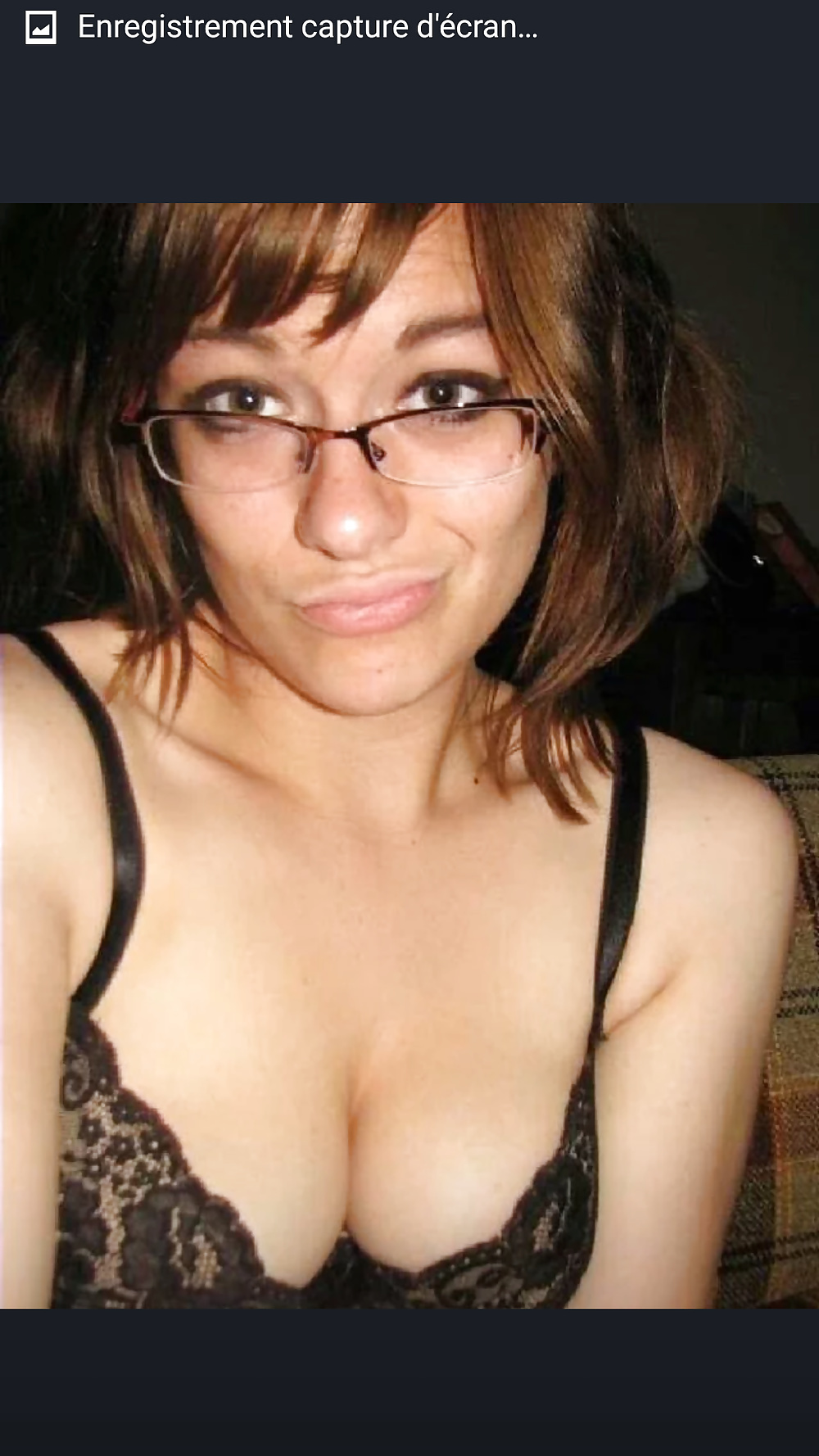 Rencontre sexy avec une belle femme épilée intégralement